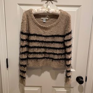 Love by Design cropped sweater